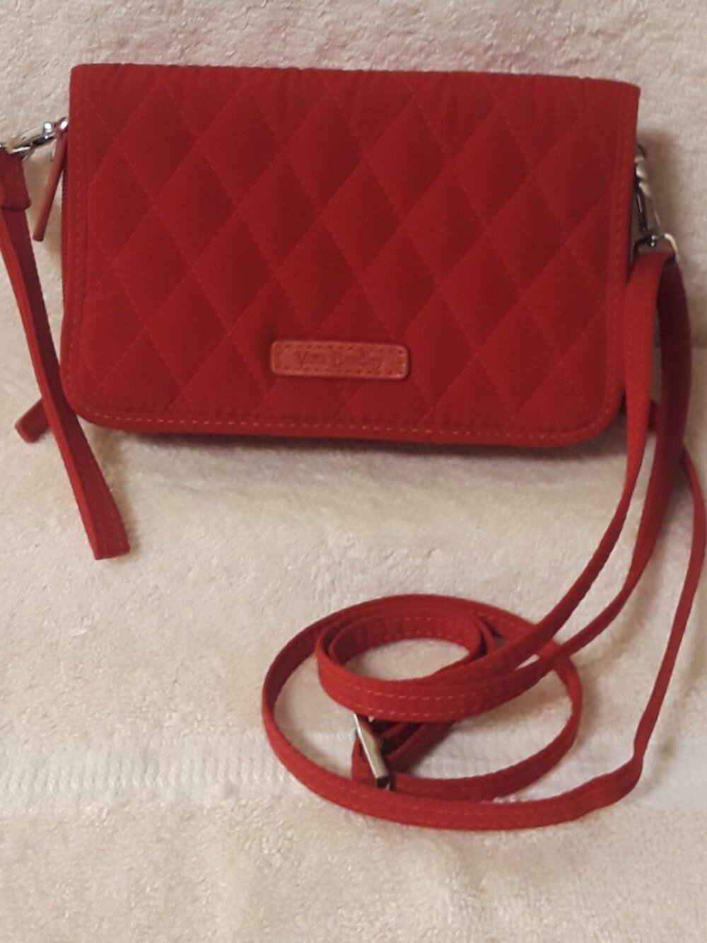 Vera Bradley Red Quilted RFID Convertible Wristlet Crossbody Wallet Rose Lining